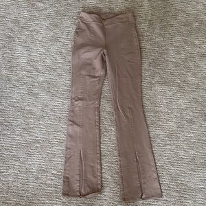 ALO Yoga Taupe Leggings